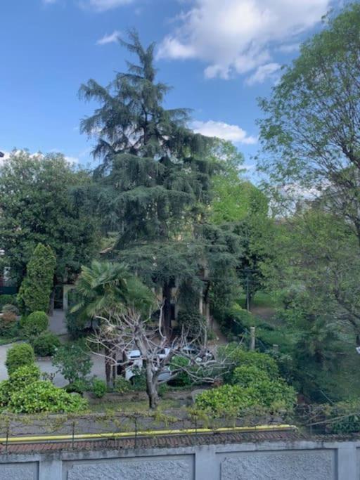 Il Giardino Garden View Apartment Milano Exteriör bild